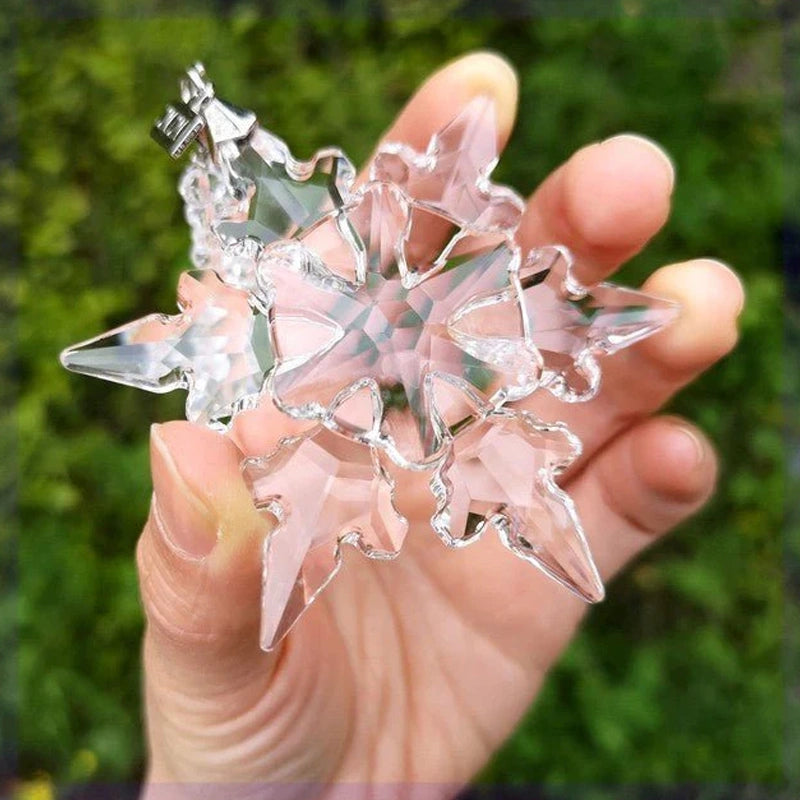 Faza Shop Style Ethereal Crystal Snowflake Pendant